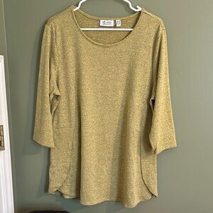 D&Co Tunic Top